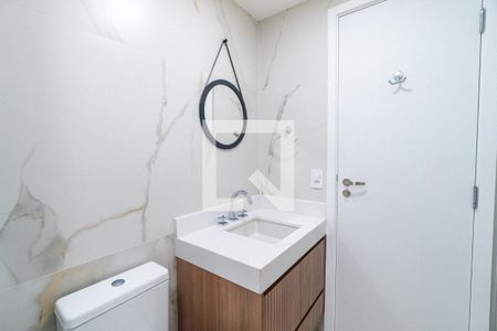 Banheiro de apartamento para alugar com 1 quarto, 26m² em Vila Clementino, São Paulo