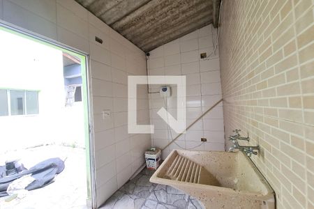 Área de Serviço de casa para alugar com 1 quarto, 60m² em São Lucas, São Paulo