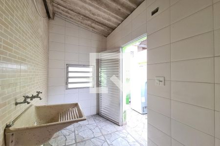 Casa para alugar com 60m², 1 quarto e sem vaga Casa para alugar com 60m², 1 quarto e sem vagaÁrea de Serviço