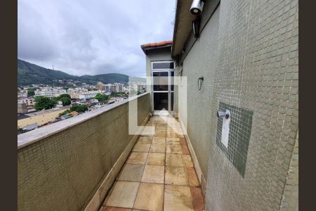 Apartamento para alugar com 245m², 4 quartos e 2 vagasCobertura