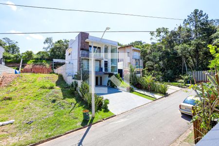 Sala - varanda - vista de casa de condomínio para alugar com 5 quartos, 380m² em Granja Viana Ii, Cotia
