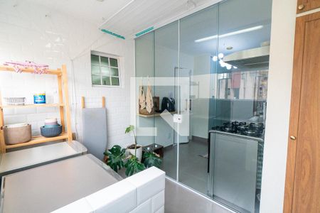 Apartamento à venda com 84m², 3 quartos e 2 vagas Apartamento à venda com 84m², 3 quartos e 2 vagasÁrea de Serviço