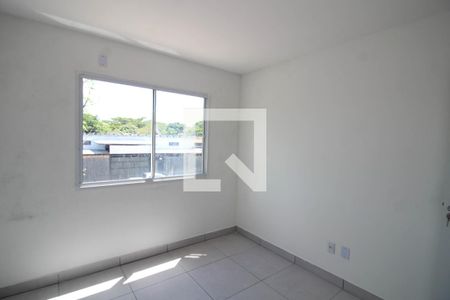 Quarto 2 de apartamento à venda com 2 quartos, 47m² em Niterói, Canoas