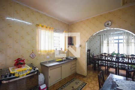 Casa à venda com 348m², 2 quartos e 6 vagasCozinha