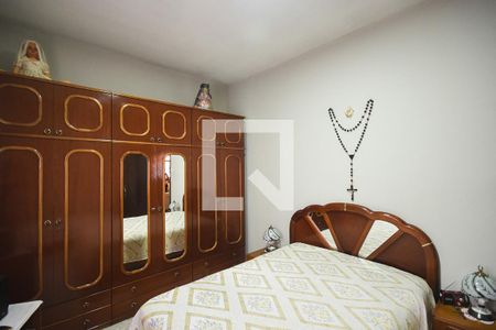 Casa à venda com 348m², 2 quartos e 6 vagasQuarto 2