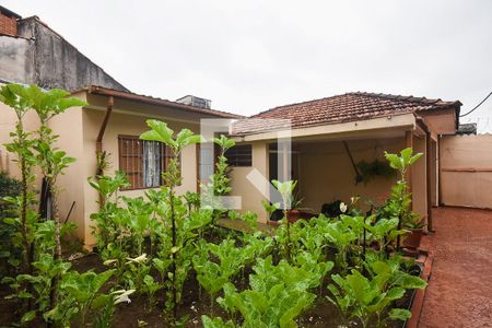 Casa à venda com 348m², 2 quartos e 6 vagasEdicúla