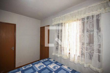 Casa à venda com 348m², 2 quartos e 6 vagasQuarto de Serviço