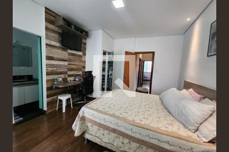 Casa à venda com 3 quartos, 140m² em Cabral, Contagem