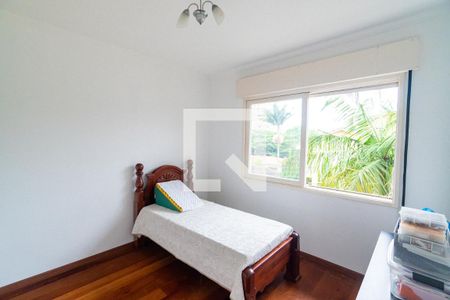 Casa à venda com 242m², 3 quartos e 4 vagas Casa à venda com 242m², 3 quartos e 4 vagasSuite 2