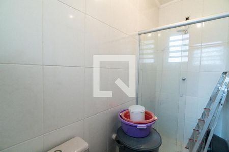 Casa à venda com 242m², 3 quartos e 4 vagas Casa à venda com 242m², 3 quartos e 4 vagasBanheiro de serviço