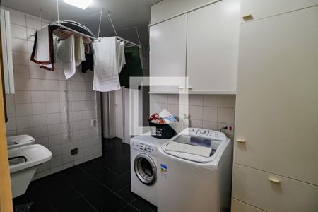 Apartamento para alugar com 241m², 3 quartos e 4 vagasÁrea de Serviço