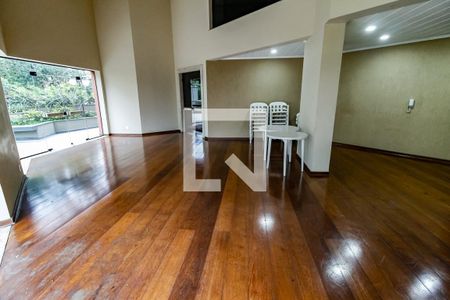 Apartamento para alugar com 241m², 3 quartos e 4 vagasÁrea comum - Salão de festas