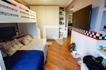 Apartamento para alugar com 241m², 3 quartos e 4 vagasSuíte 2