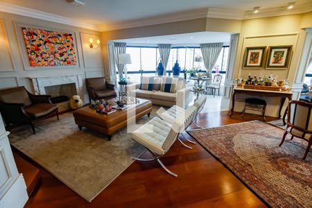 Sala 1 de apartamento para alugar com 3 quartos, 241m² em Vila Suzana, São Paulo