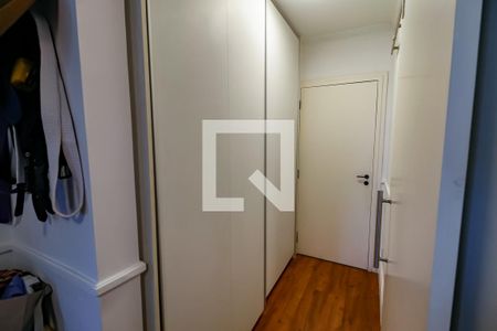 Apartamento para alugar com 241m², 3 quartos e 4 vagasSuíte 1 - armários