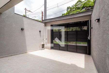 Casa à venda com 170m², 3 quartos e 3 vagas Casa à venda com 170m², 3 quartos e 3 vagasGaragem
