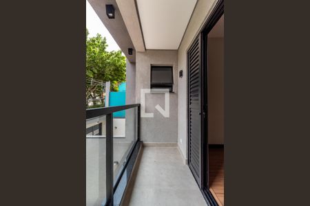 Casa à venda com 170m², 3 quartos e 3 vagas Casa à venda com 170m², 3 quartos e 3 vagasVaranda Suíte 3