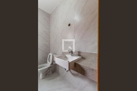 Casa à venda com 170m², 3 quartos e 3 vagas Casa à venda com 170m², 3 quartos e 3 vagasBanheiro Suíte 1