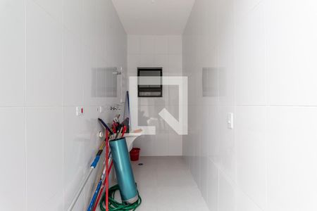 Casa à venda com 170m², 3 quartos e 3 vagas Casa à venda com 170m², 3 quartos e 3 vagasÁrea de Serviço