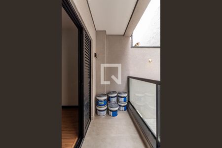 Varanda Suíte 1 de casa à venda com 3 quartos, 170m² em Parque Continental Ii, Guarulhos