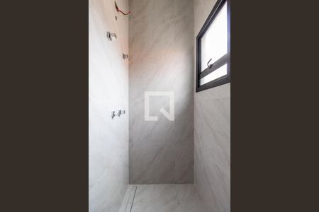 Casa à venda com 170m², 3 quartos e 3 vagas Casa à venda com 170m², 3 quartos e 3 vagasBanheiro Suíte 1