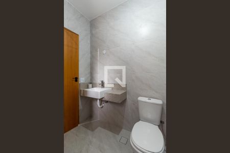 Casa à venda com 170m², 3 quartos e 3 vagas Casa à venda com 170m², 3 quartos e 3 vagasBanheiro Suíte 2