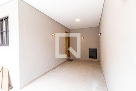 Casa à venda com 170m², 3 quartos e 3 vagas Casa à venda com 170m², 3 quartos e 3 vagasGaragem