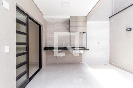 Casa à venda com 170m², 3 quartos e 3 vagas Casa à venda com 170m², 3 quartos e 3 vagasChurrasqueira