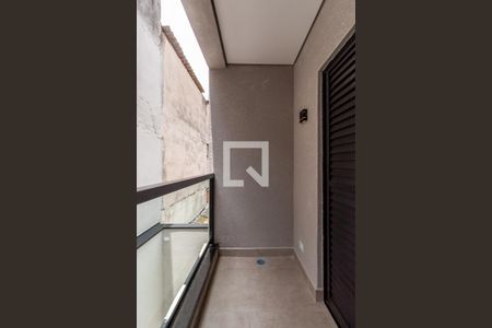 Varanda Suíte 1 de casa à venda com 3 quartos, 170m² em Parque Continental Ii, Guarulhos