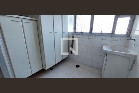 Apartamento à venda com 78m², 3 quartos e 1 vagaÁrea de Serviço