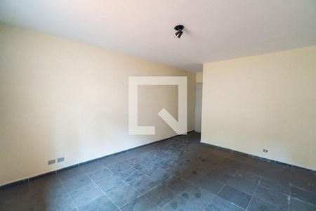 Casa para alugar com 120m², 2 quartos e 1 vaga Casa para alugar com 120m², 2 quartos e 1 vagaSuite 2