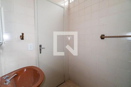 Casa para alugar com 120m², 2 quartos e 1 vaga Casa para alugar com 120m², 2 quartos e 1 vagaBanheiro da Suíte 2