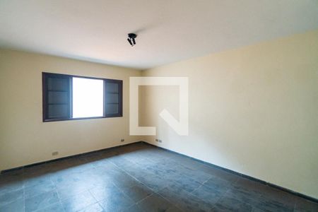 Casa para alugar com 120m², 2 quartos e 1 vaga Casa para alugar com 120m², 2 quartos e 1 vagaSuite 2