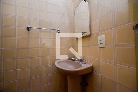 Apartamento à venda com 200m², 4 quartos e 1 vagaBanheiro 3