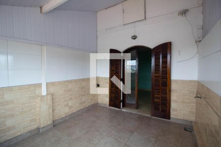Casa à venda com 90m², 2 quartos e 1 vagavaranda