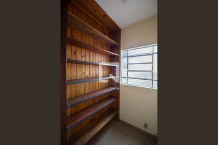 Casa à venda com 90m², 2 quartos e 1 vagaSala