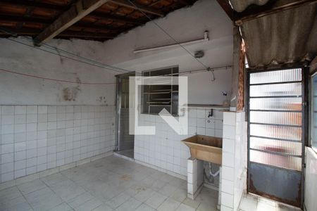 Casa à venda com 90m², 2 quartos e 1 vagaÁrea de Serviço