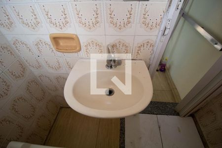 Casa à venda com 90m², 2 quartos e 1 vagaBanheiro 2