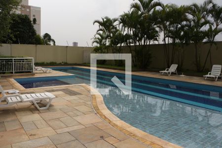 Apartamento para alugar com 65m², 3 quartos e 1 vagaÁrea comum - Piscina