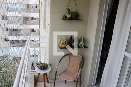 Sacada de apartamento para alugar com 3 quartos, 65m² em Chácara Seis de Outubro, São Paulo