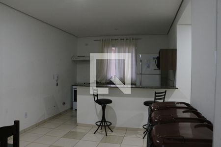 Apartamento para alugar com 65m², 3 quartos e 1 vagaÁrea comum - Salão de festas