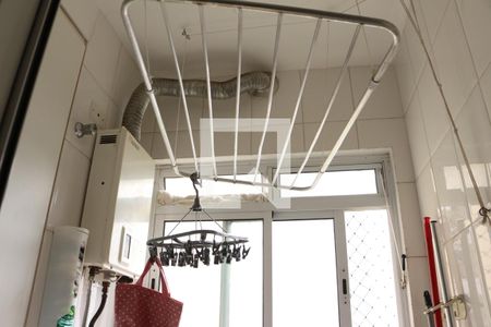 Apartamento para alugar com 65m², 3 quartos e 1 vagaÁrea de Serviço