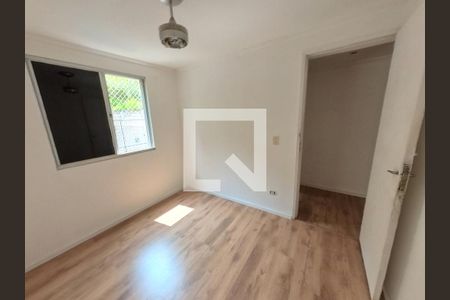 Quarto 1 de apartamento para alugar com 3 quartos, 57m² em Moinho Velho, São Paulo