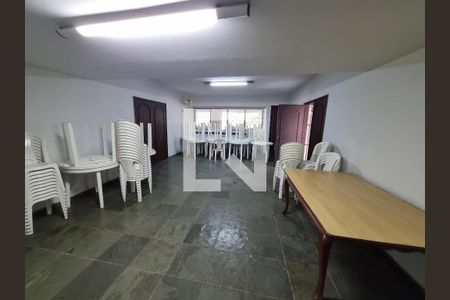 Apartamento à venda com 100m², 3 quartos e 1 vaga Apartamento à venda com 100m², 3 quartos e 1 vagaÁrea comum - Salão de festas