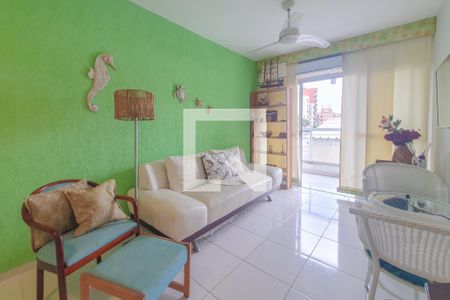 Sala 1 de apartamento para alugar com 3 quartos, 77m² em Vila Julia, Guarujá