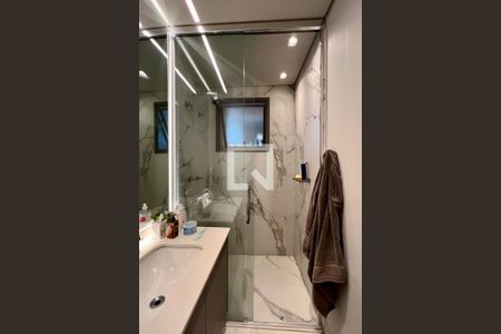 Apartamento à venda com 110m², 2 quartos e 2 vagasBanheiro da Suíte 1