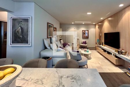 Sala de apartamento à venda com 2 quartos, 110m² em Vila Nova Conceição, São Paulo