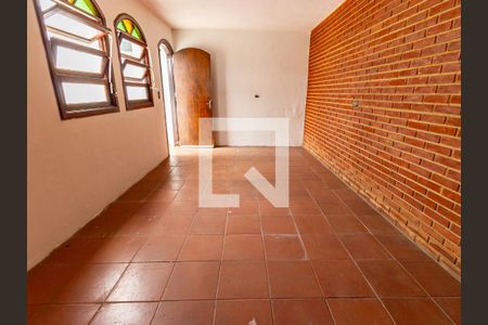 Casa à venda com 320m², 5 quartos e 3 vagasQuarto 4