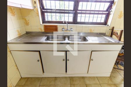 Casa à venda com 320m², 5 quartos e 3 vagasCozinha