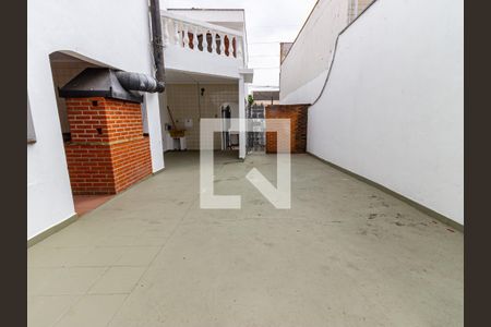 Casa à venda com 320m², 5 quartos e 3 vagasÁrea de Serviço e Quintal